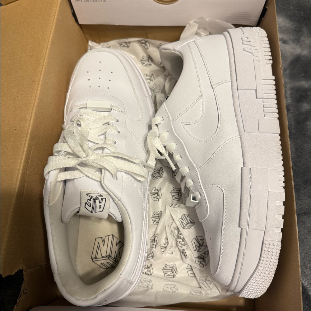 Nike Air Force 1 Pixel Sneakers